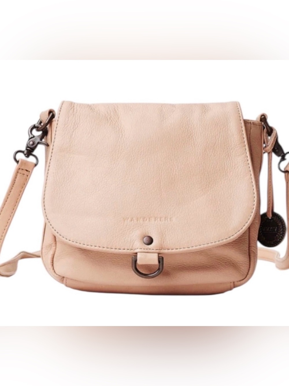 Wanderers Travel Co. Salzburg leather blush pink crossbody purse